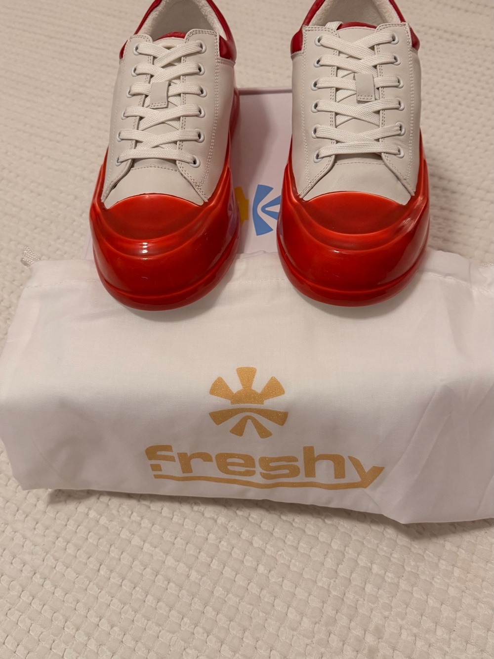 freshy Women’s White Sneakers with Red Gloss Toe